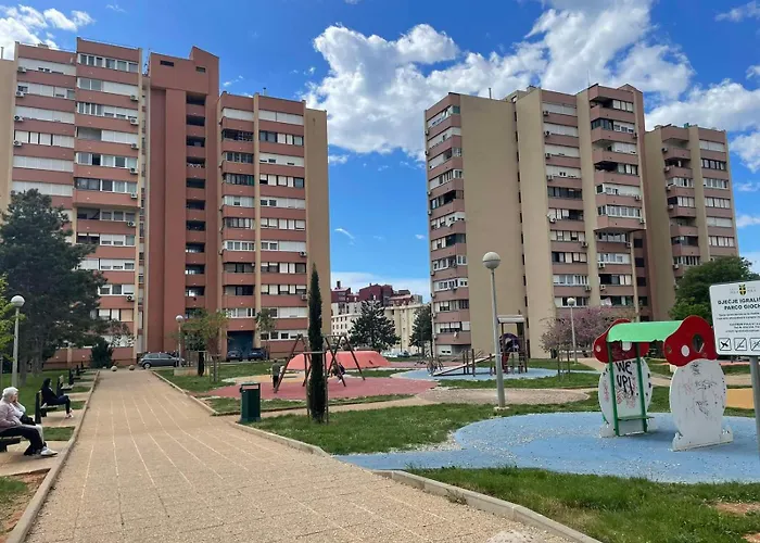 Апартаменты Masha With Free Parking Пула