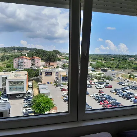 Masha With Free Parking Apartamento